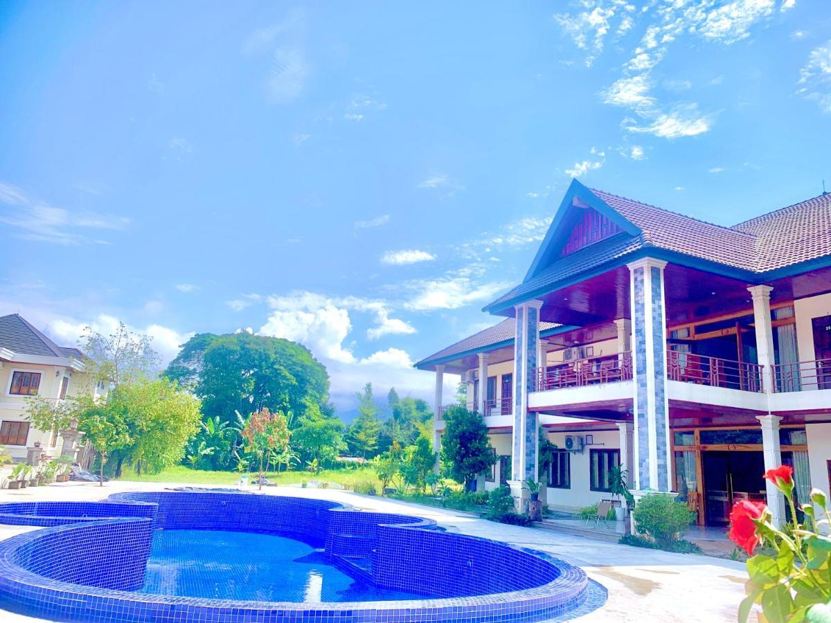 Garden Resort Vang Vieng Luaran gambar